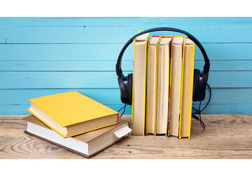 Ce este mai bine pentru creier: cititul sau audiobook-urile?