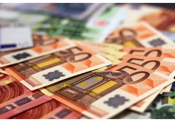 Românii, printre cei mai prost plătiți din Uniunea Europeană