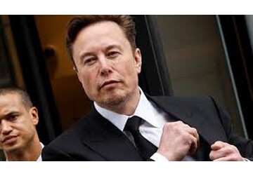 Elon Musk loses trillionaire status as global tech rout hits SpaceX
